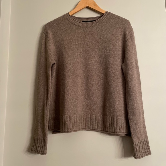 * sold on FB * Jenni Kayne Everyday Sweater Taupe - Picture 2 of 9